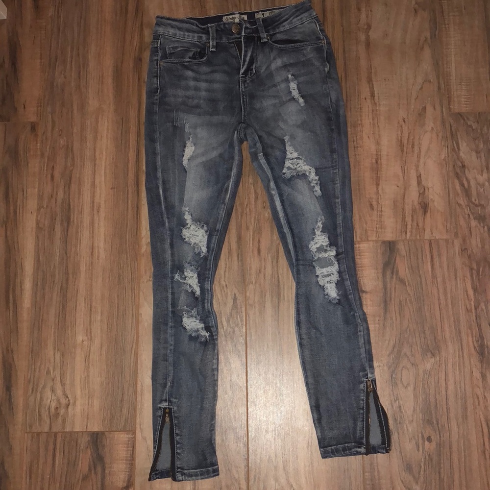 Ripped jeans